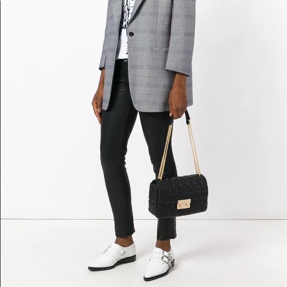 [Michael Kors] Rose Gold Quilted Handbag - Picture 8 of 8